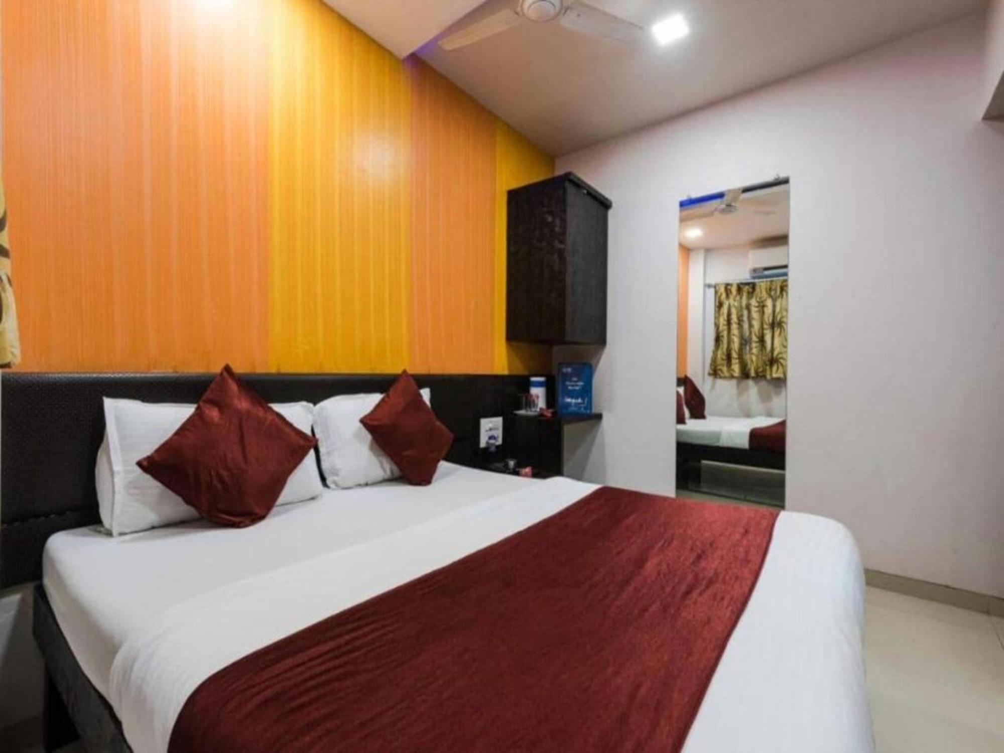 Hotel O Golden Sagar Mumbai Exterior foto